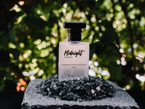 RawChemistry Midnight oil drop on skin demonstrating oil-based non-drying formula