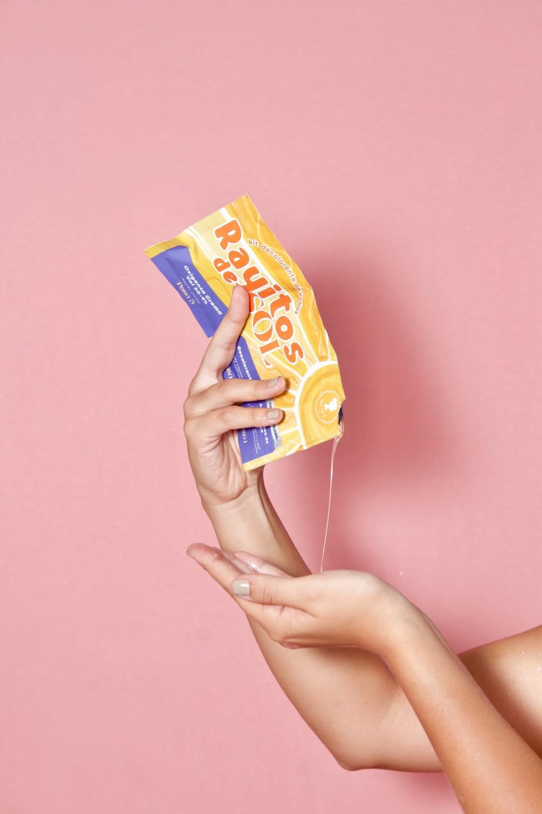 Rayitos de sol kit staged in bathroom for at-home body grooming