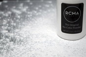 RCMA Makeup close-up of loose powder texture highlighting smooth mattifying effect