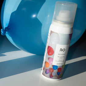 R+Co fine mist texture close-up illustrating instant lift and oil control benefit