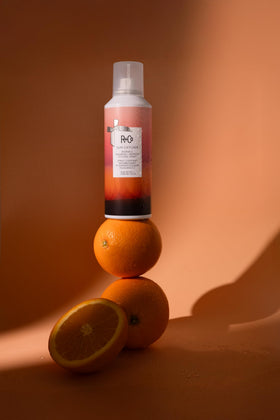 R+Co SUN CATCHER mist texture close-up illustrating fine spray for even coverage