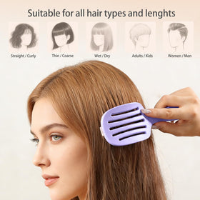 Rebex close-up of flexible bristles that gently detangle without breakage