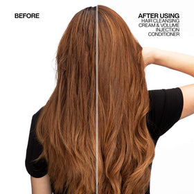 Redken cream texture close-up showing creamy gel and clarifying action for buildup