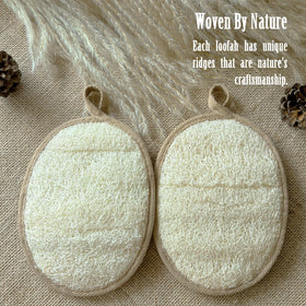 ReedChacha loofah hanging in bathroom to dry quickly and reduce odor benefit