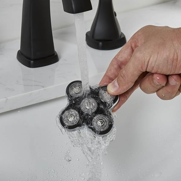 Remington Balder Pro with accessories including guard, brush, oil for easy maintenance