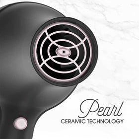 Remington barrel close-up showing pearl ceramic finish for even heat