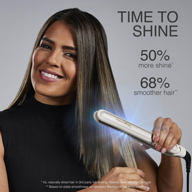 Remington close-up of ceramic plates infused with argan oil and keratin for smoother strands