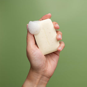 REVITALE label close-up highlighting salicylic acid, sulphur, and Vitamin E