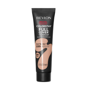 Revlon ColorStay worn outdoors on model, proves lasting matte look in warm conditions