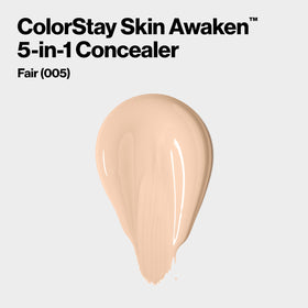 Revlon concealer antibacterial sponge tip close-up for precise, hygienic application