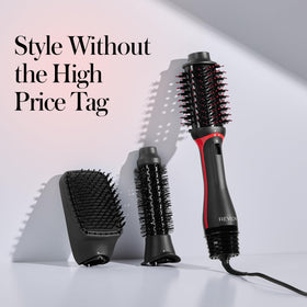 REVLON volumizer attachment closeup highlighting mixed nylon and boar bristles for shine