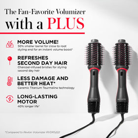 REVLON in use creating salon blowout with volume and smoothness in minutes