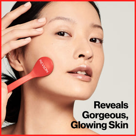 Revlon wand in hand demonstrating control and easy targeted exfoliation