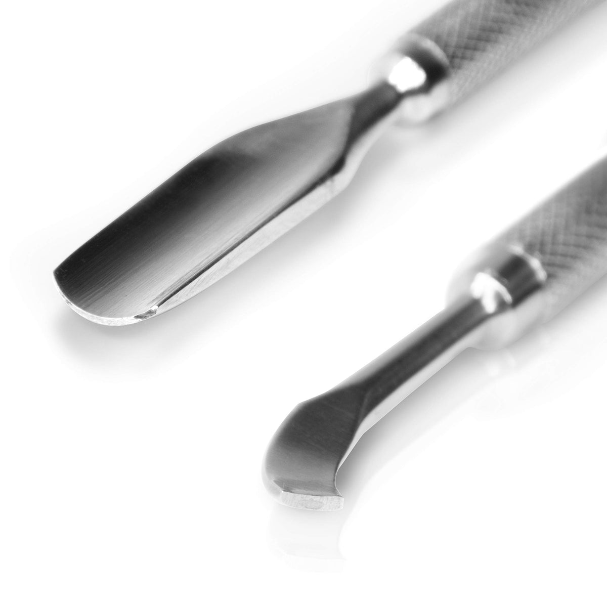 Rikans tool in use during manicure removing softened gel with careful precision