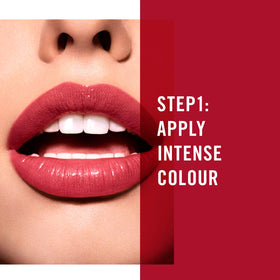 Rimmel Provocalips application wand out of tube demonstrating easy precise application