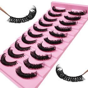 royaomis lashes on model side profile showing lifted eye effect