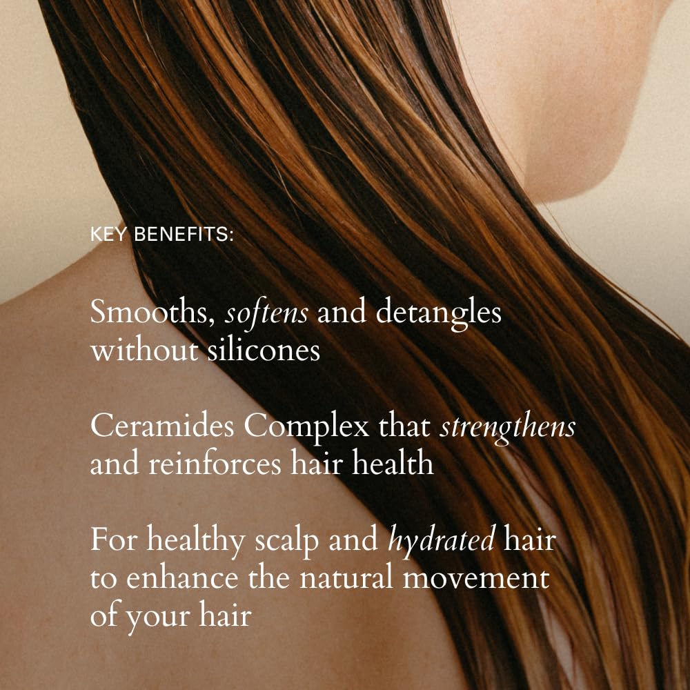 RŌZ avocado oil ingredient shot illustrating natural nourishment benefit