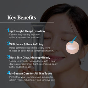 S.NATURE application on hand demonstrating quick absorption and non-greasy feel