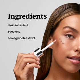 Sacheu doe-foot applicator used for precise cheekbone placement