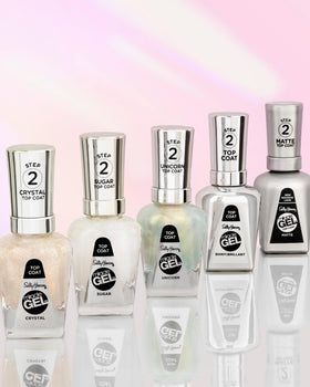 Sally Hansen removal demonstration with cotton pad showing easy-off convenience benefit