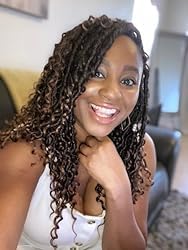 SAMBRAID lifestyle side profile illustrating boho beach-ready look