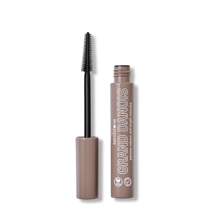 Sandstone Scandinavia mascara front packaging shows sleek tube and reliable wear