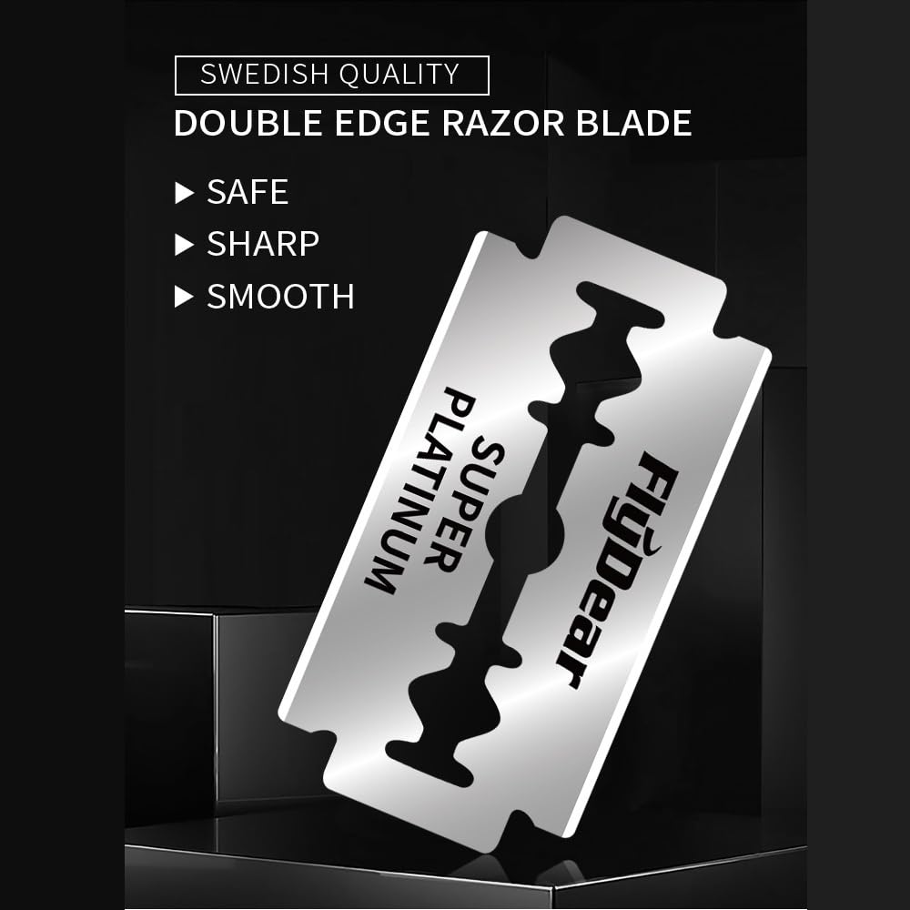 sasiga hand holding single blade showing safe handling and compactness
