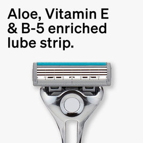 Schick Quattro edging blade close-up for precise detailing