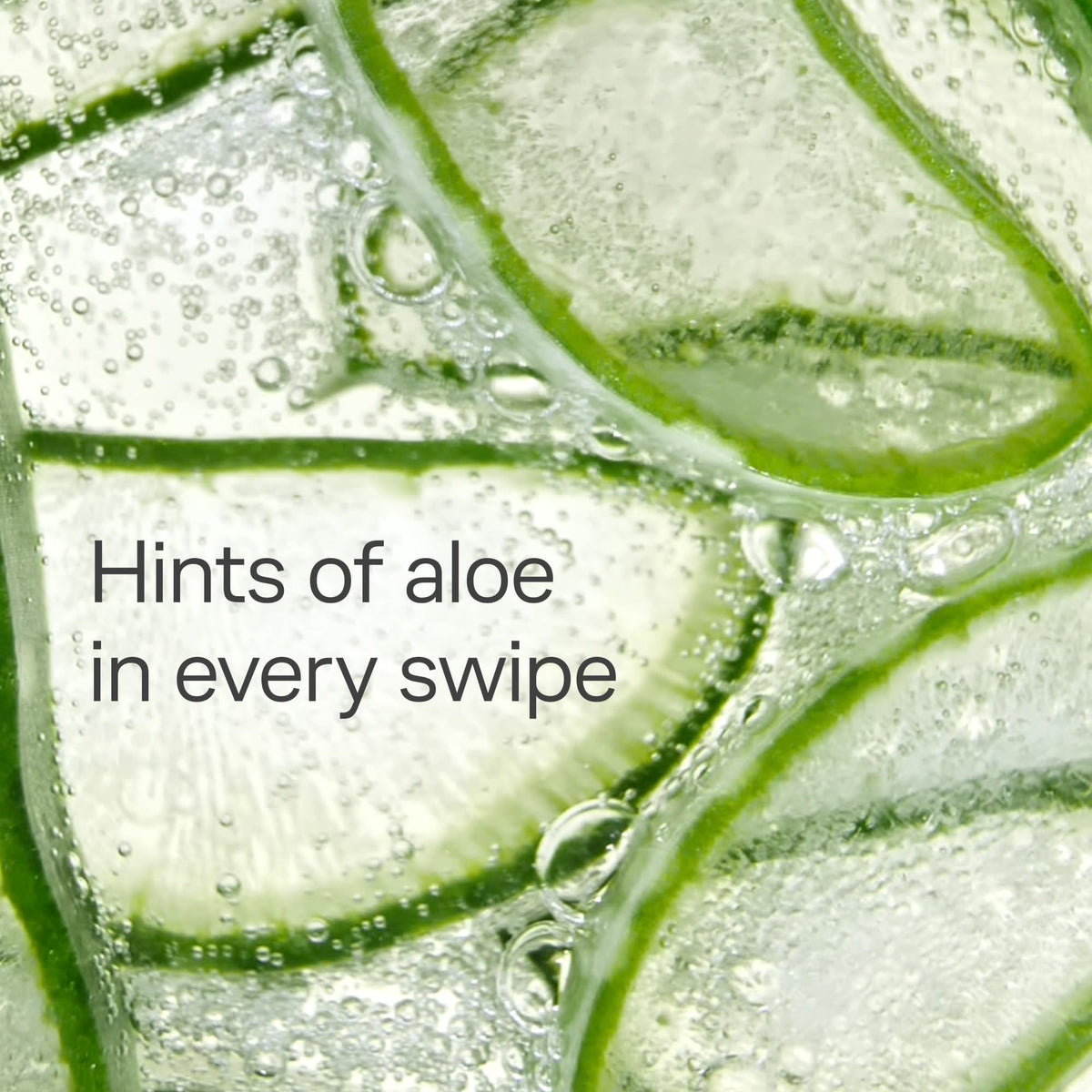 Schick Xtreme3 lubricating strip with aloe protecting sensitive skin