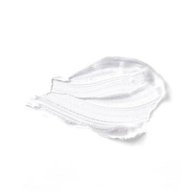 Scinex IL MAKIAGE primer application on hand in lifestyle scene demonstrating pore-blurring benefit