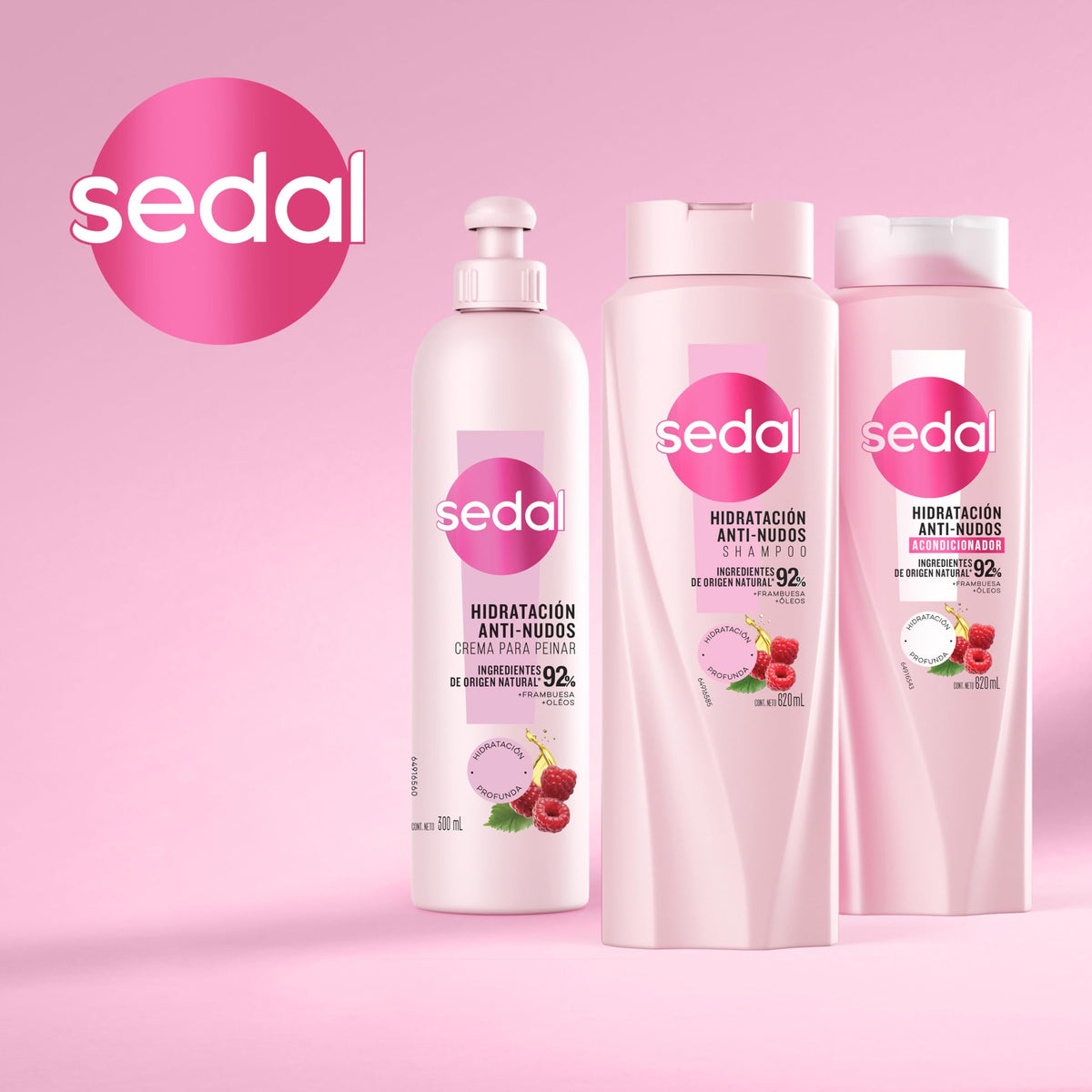 Sedal cream texture close-up demonstrating smooth spreadability and hydration