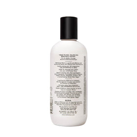 SEEN label close-up showing ingredient highlights and dermatologist-developed benefit