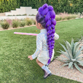 SEIKEA child wearing purple ponytail, quick attachment for play and cosplay