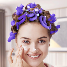 selizo lifestyle image of woman using curlers for effortless morning curls
