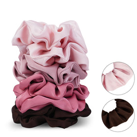 SEVEN STYLE scrunchie label and elastic detail, highlights durable elastic and soft wrap