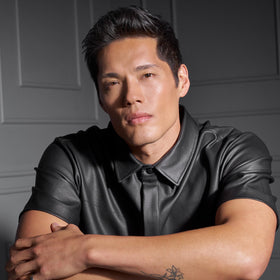 SexyHair putty styled hair lifestyle shot showing textured, controlled finish