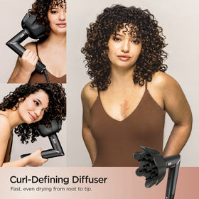 Shark FlexStyle concentrator directing focused airflow for faster drying