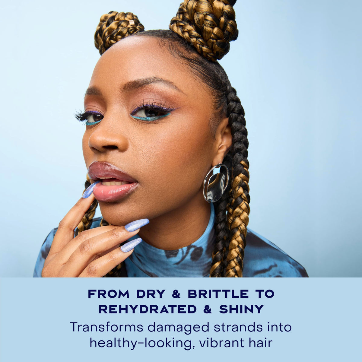 Shea Moisture before and after hair showing restored shine