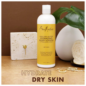 SheaMoisture pump and cap detail for easy dispensing and tidy storage