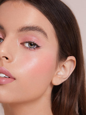 SHEGLAM dropper dispensing texture highlighting blendable formula