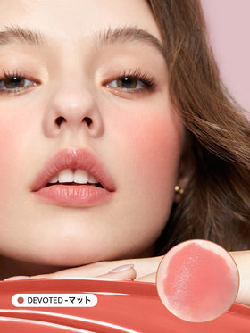 SHEGLAM Devoted sponge applicator close-up for precise placement