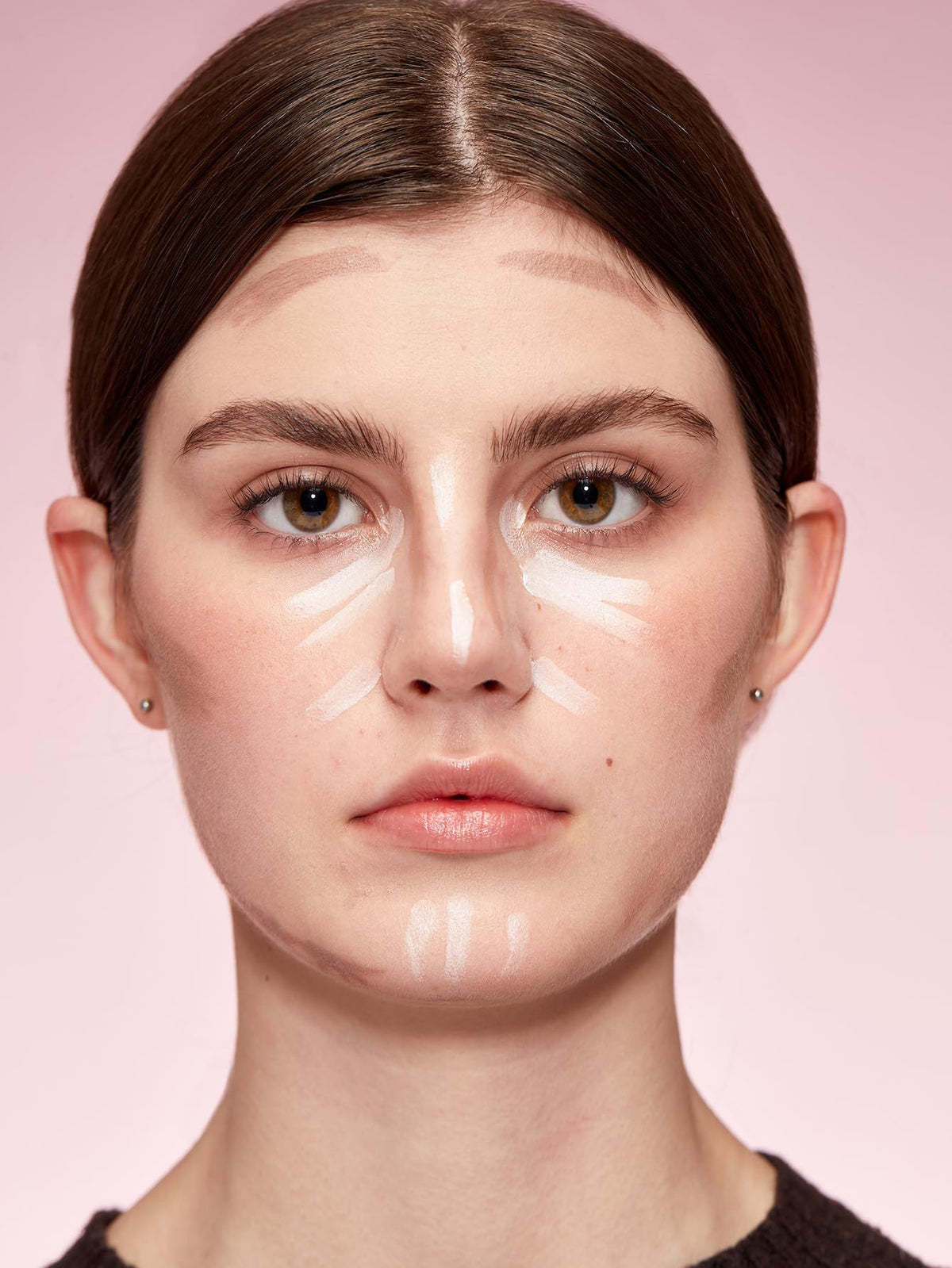 SHEGLAM close-up of dual-ended tip demonstrating precision benefit
