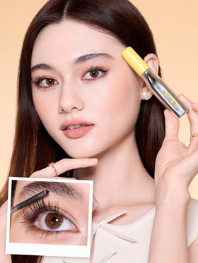 SHEGLAM Lashlighter dual-groove brush close-up revealing precise separation benefit
