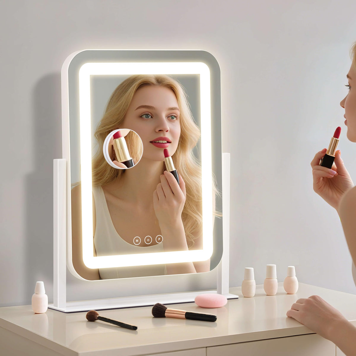 Shinerva mirror in cool light mode showing bright, crisp lighting for detail