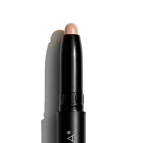 Sigma Beauty Persuade closed tip detail highlighting sleek retractable design for travel