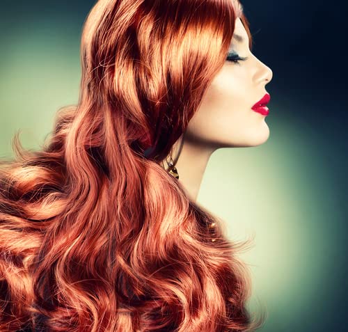 Simply Stylin' before and after hair contrast demonstrating frizz reduction and polish