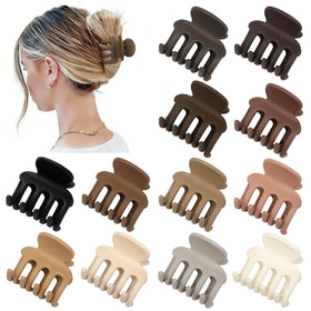 Sisiaipu clip used during bathing to keep hair dry and out of the face
