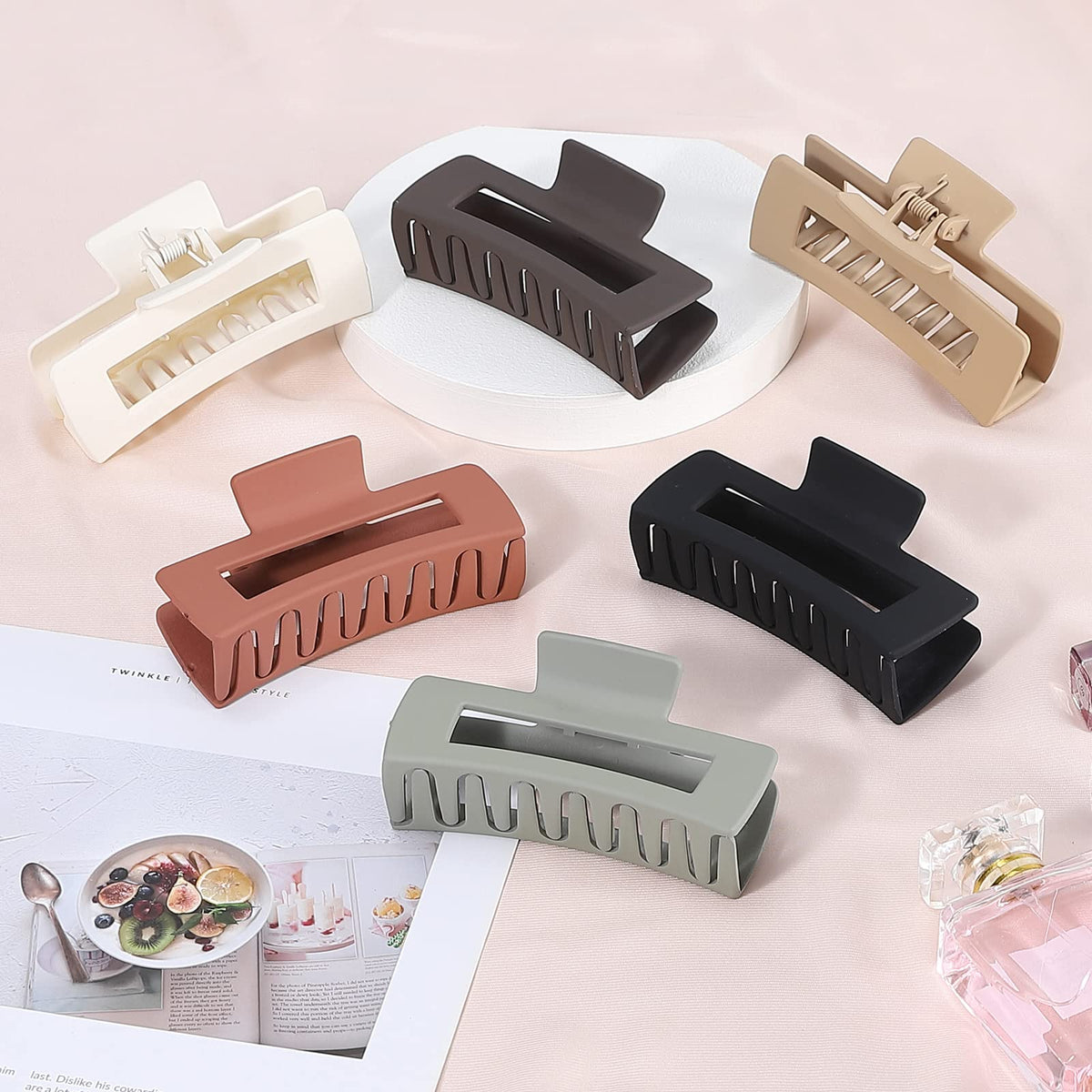 Sisiaipu half-up hairstyle styled with clip, adding polished everyday look