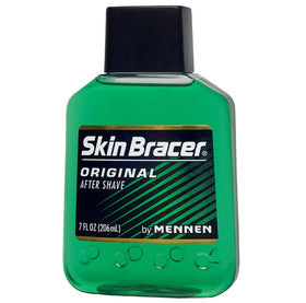 Skin Bracer liquid close-up texture, brand clarity and fast-absorbing finish