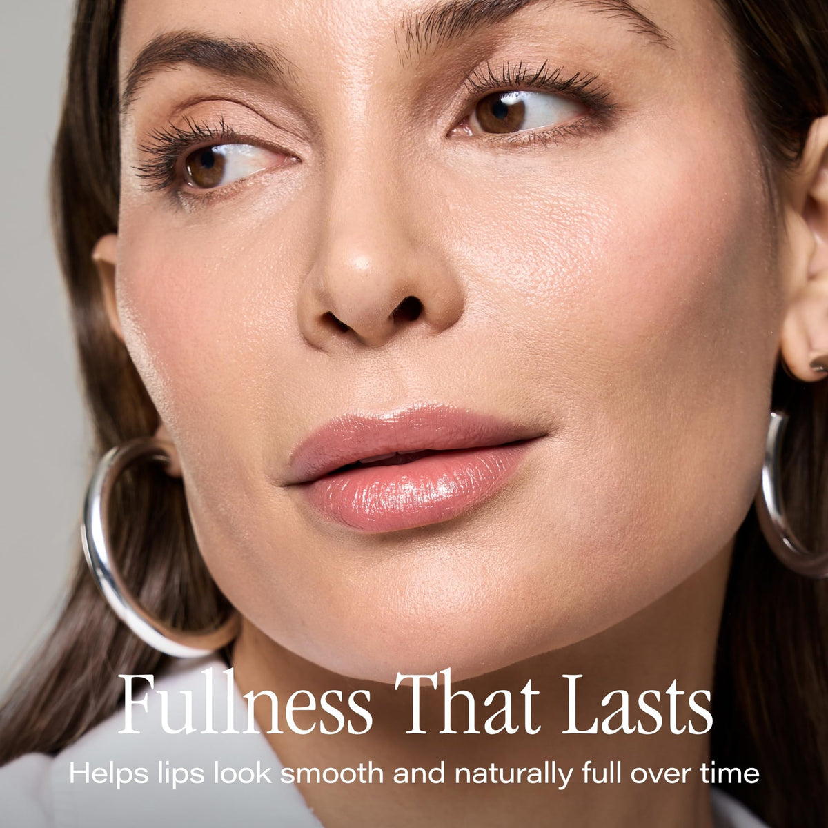 SKINN Lip6X close-up of silky serum texture, highlights smooth application